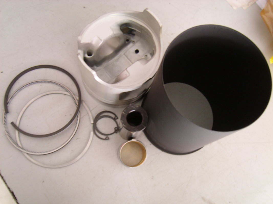 Auto Parts 4HG1 Cylinder Liner Kit Truck Spare Parts