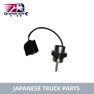 Japanese truck parts Oil Pressure Sensor 15662-E0010 for HINO 700 E13C Truck Hino Engine Parts