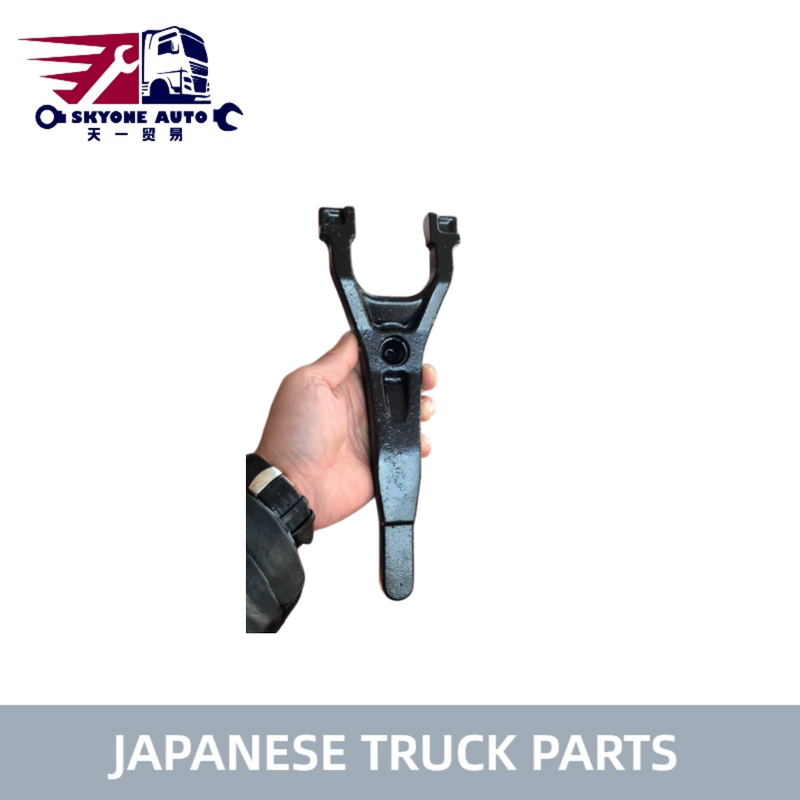 Japanese Truck Parts Hino Clutch Fork 31204-37040 31204-37050 for HINO 300 DYNA N04C /TOYOTACE WU710 Truck HINO ENGINE PARTS